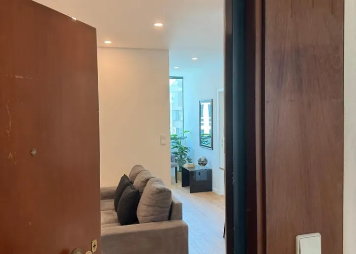 Ml Plaza Avenue Oporto