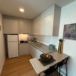 Ml Plaza Avenue Apartmán *